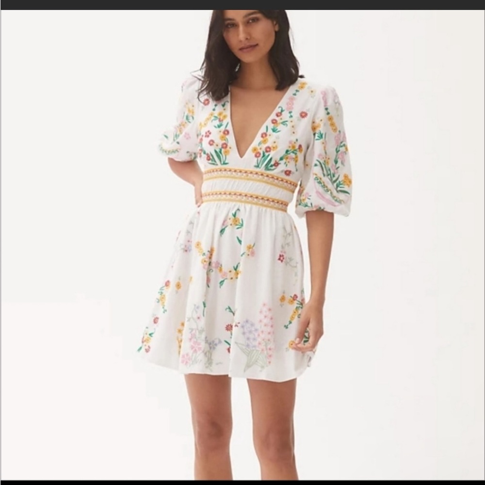 Anthropologie deep V white embroidered floral tie back mini dress size L